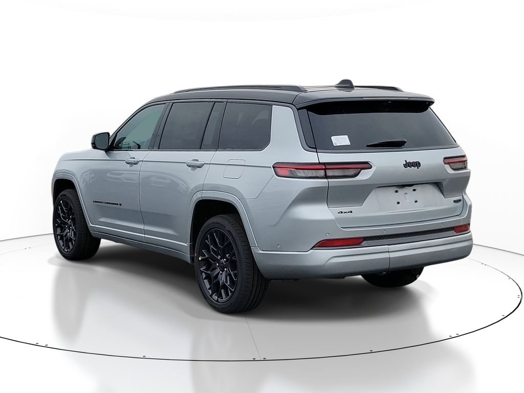 New 2026 Silver Zynith Exterior Paint Jeep Summit image 3