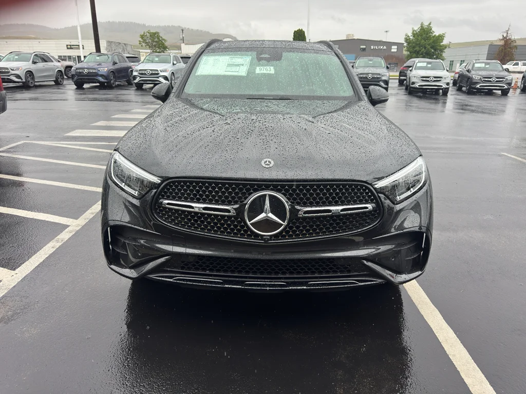 New 2026 Grey Mercedes-Benz 300 image 2