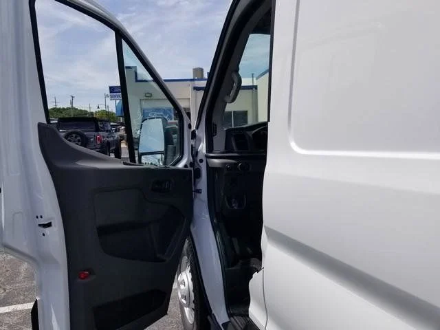 New 2026 Oxford White Ford Cargo Van image 18