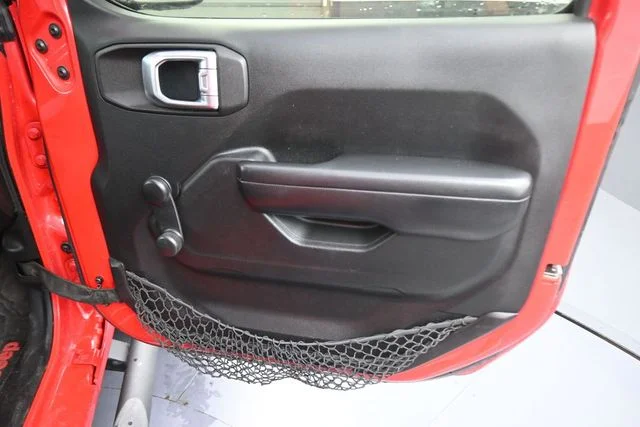Used 2018 Red Jeep Unlimited Sport image 13