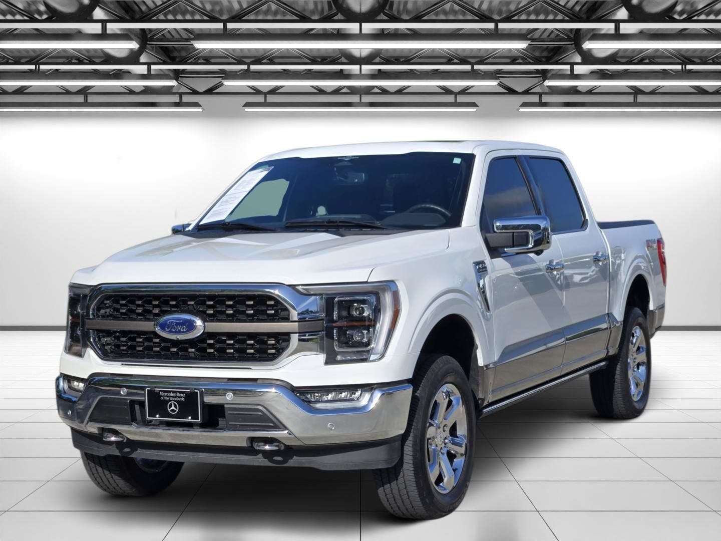Used 2023 Star White Metallic Tri-Coat Ford King Ranch image 5