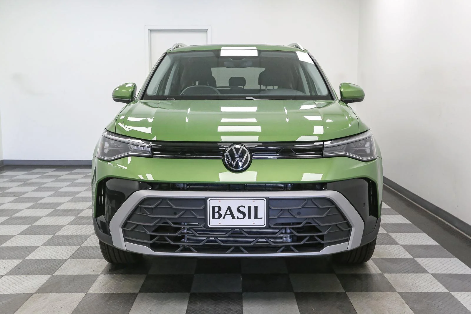 New 2026 Bright Moss Green Metallic Volkswagen SE image 3