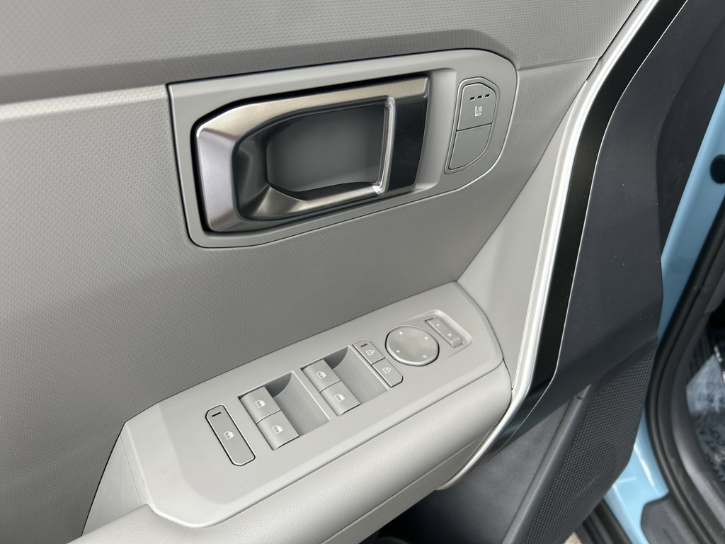 New 2027 Frost Blue / Black Roof Kia S image 16
