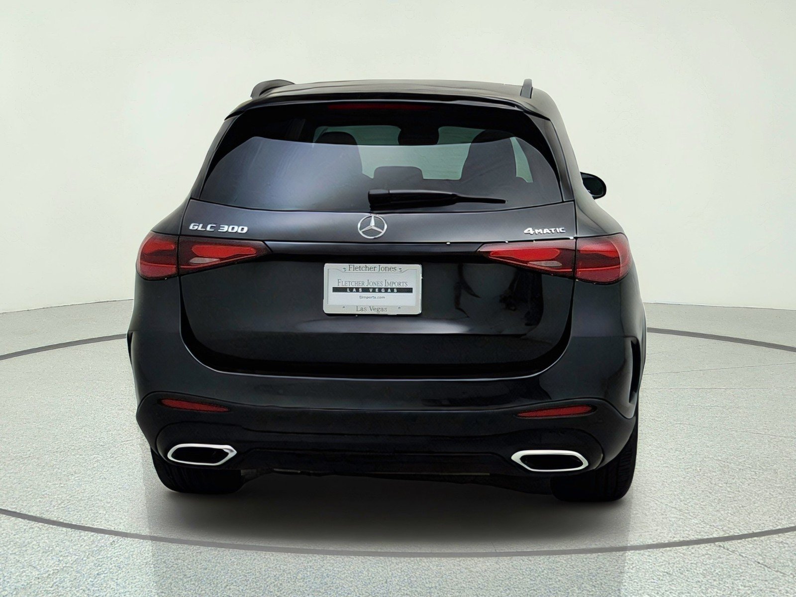 Certified Used 2024 Graphite Grey Metallic Mercedes-Benz GLC 300 image 10