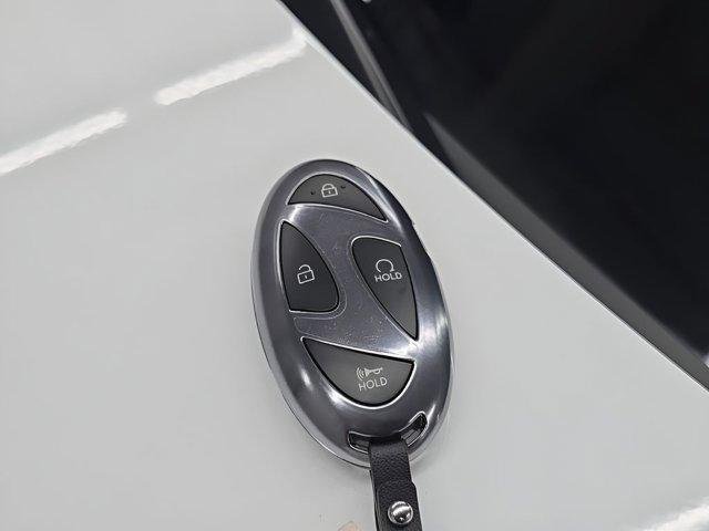 New 2026 White Hyundai SEL AWD image 38
