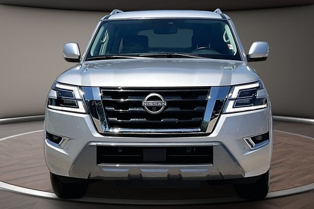Used 2024 Silver Nissan SL image 3