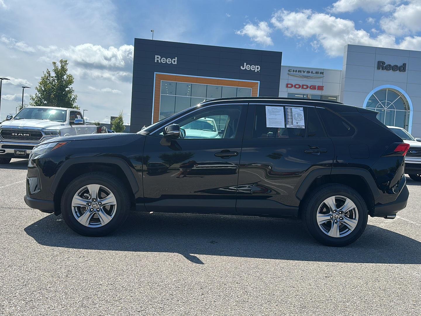 Used 2025 Toyota RAV4 XLE with VIN 2T3W1RFV0SW369423 for sale in Kansas City