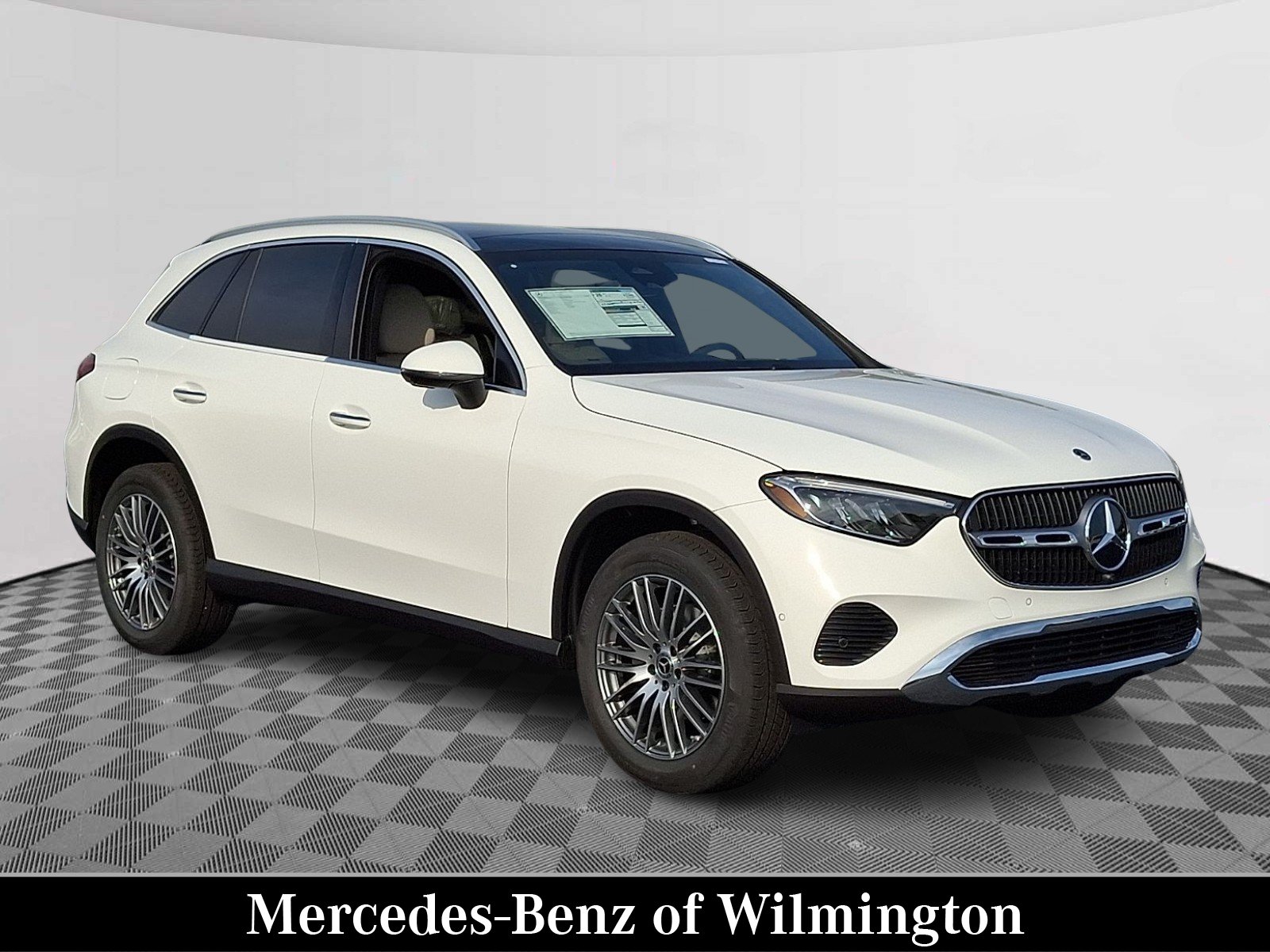 2027 Mercedes-Benz GLC Base