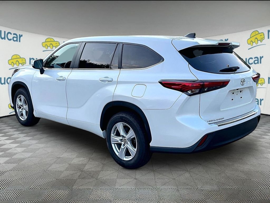 Certified Used 2023 Beige Toyota L image 5