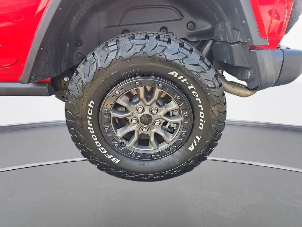 Used 2023 Red Jeep Rubicon 392 image 30