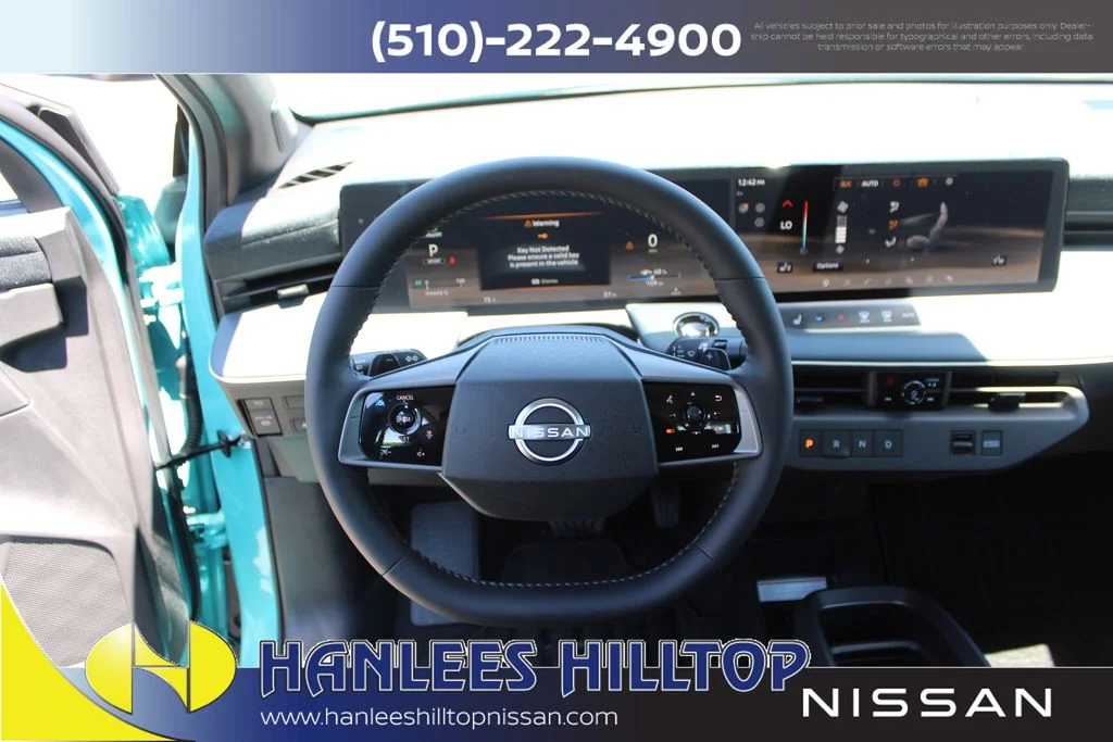 New 2026 Seabreeze Blue Pearl / Super Black Two-tone Nissan SV+ image 18