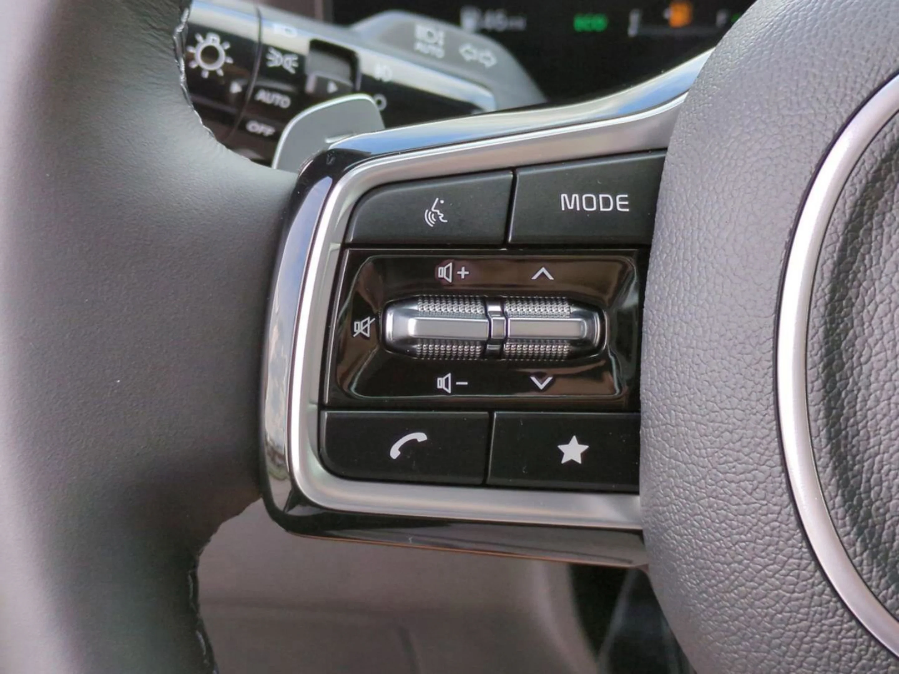 2026 Kia Carnival SX Prestige - Photo 32