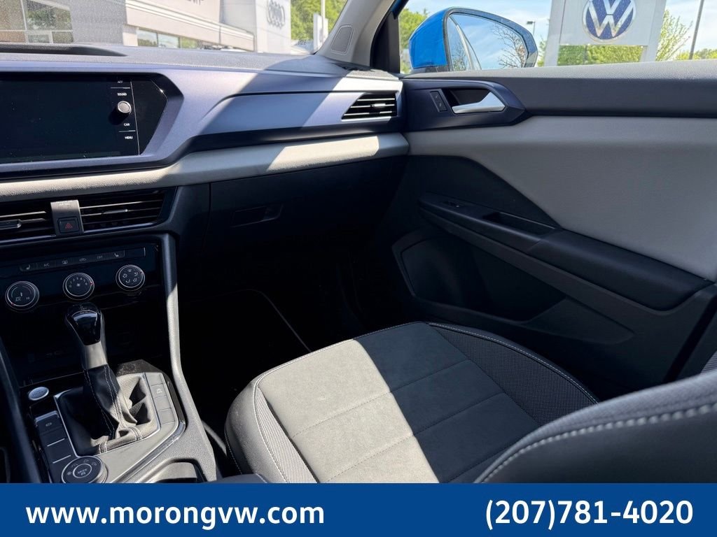 Used 2023 Blue Volkswagen 1.5T SE image 34