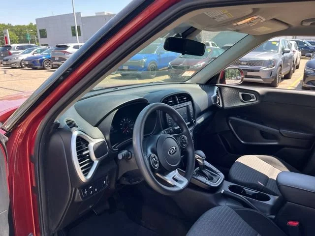 Used 2021 Mars Orange Kia S image 11
