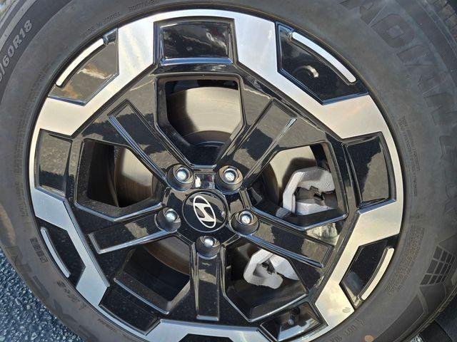 New 2026 Gray Hyundai SEL FWD image 34