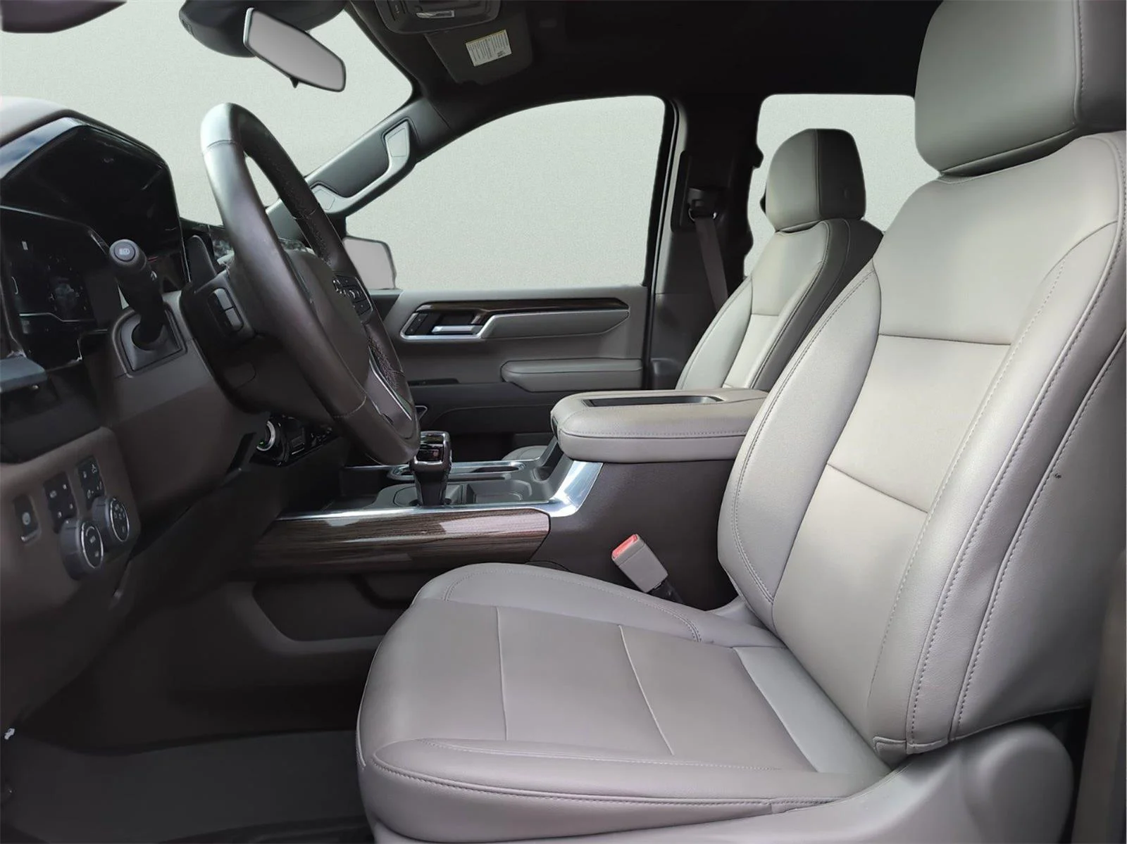 Used 2022 Summit White Chevrolet RST image 13