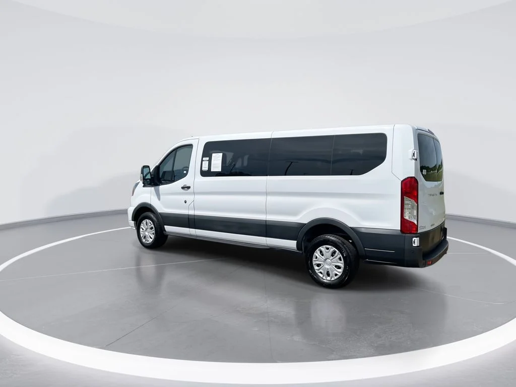 Used 2023 White Ford XLT image 6