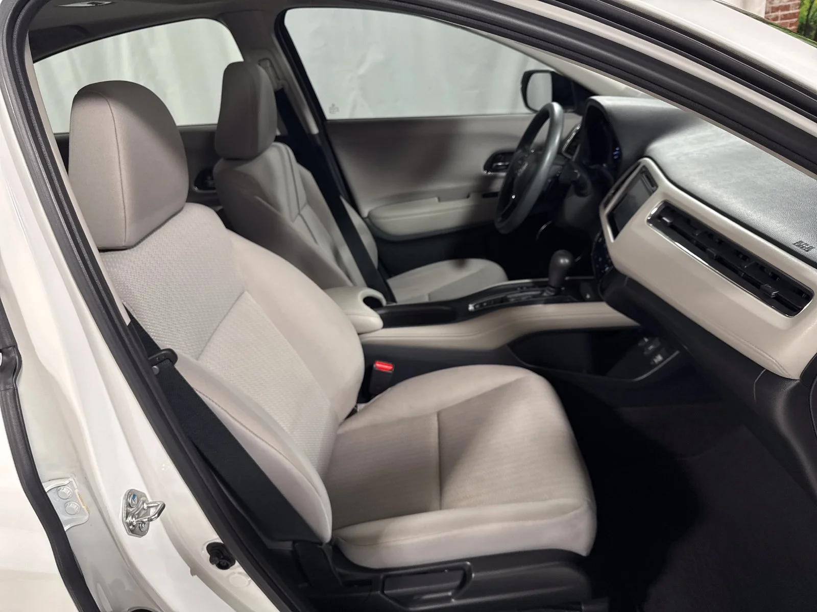 2018 Honda HR-V EX - Photo 24