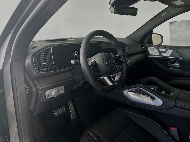 New 2026 Selenite Grey Metallic Mercedes-Benz GLS 580 image 43