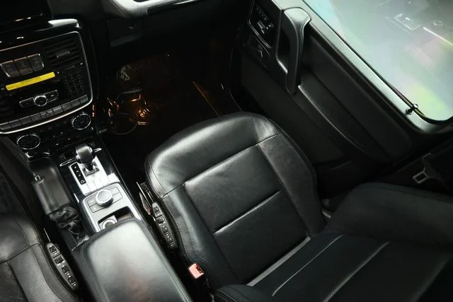 Used 2014 Black Mercedes-Benz G 550 image 41
