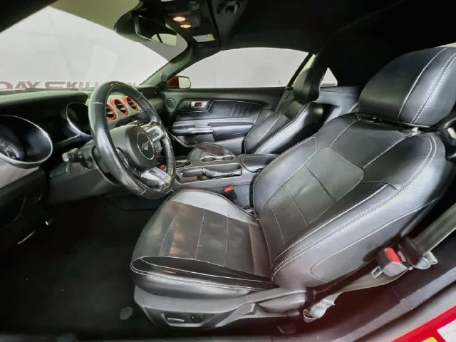 Used 2021 Red Ford GT Premium image 9