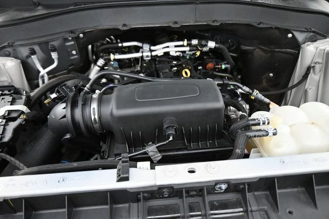 Used 2021 Silver Ford XLT image 26