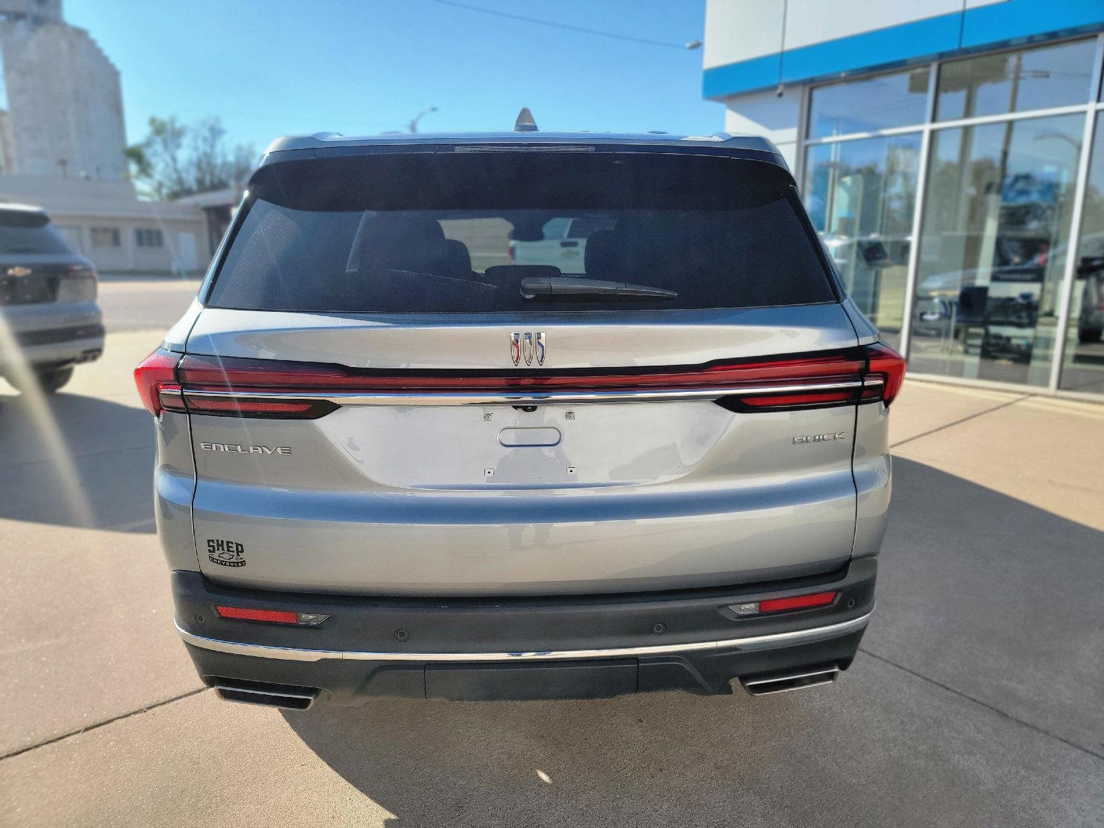 2025 Buick Enclave Preferred - Photo 6
