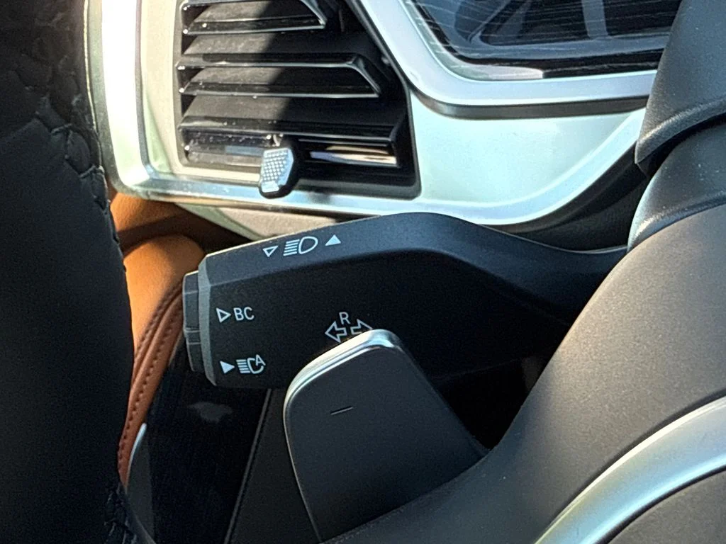 New 2026 Black BMW xDrive50e image 31