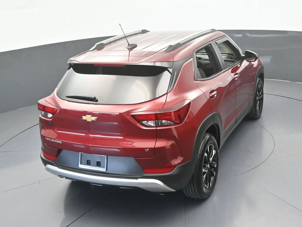 Used 2023 Crimson Metallic Chevrolet LT image 47