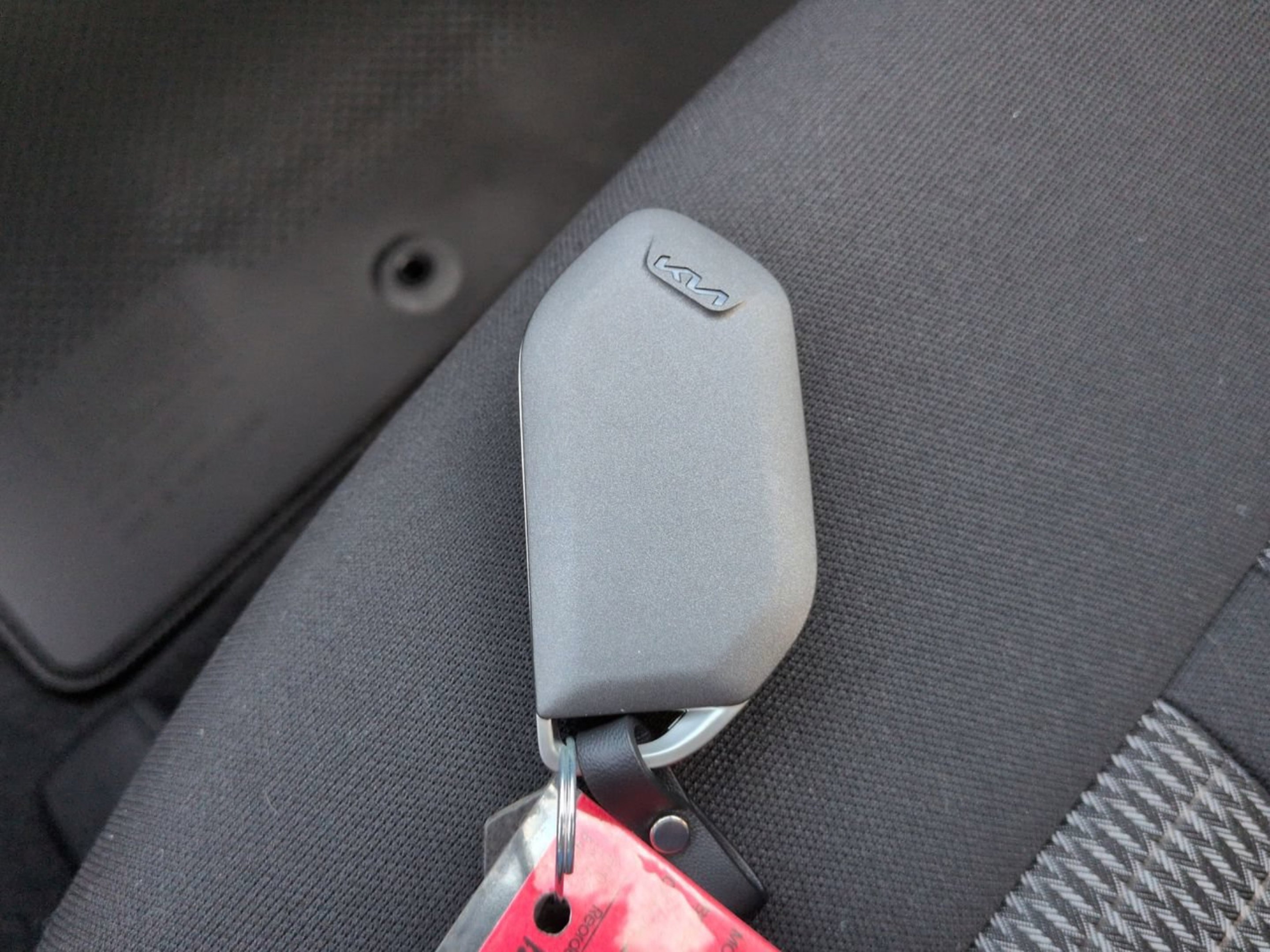 New 2026 Ivory Silver Kia LX image 31