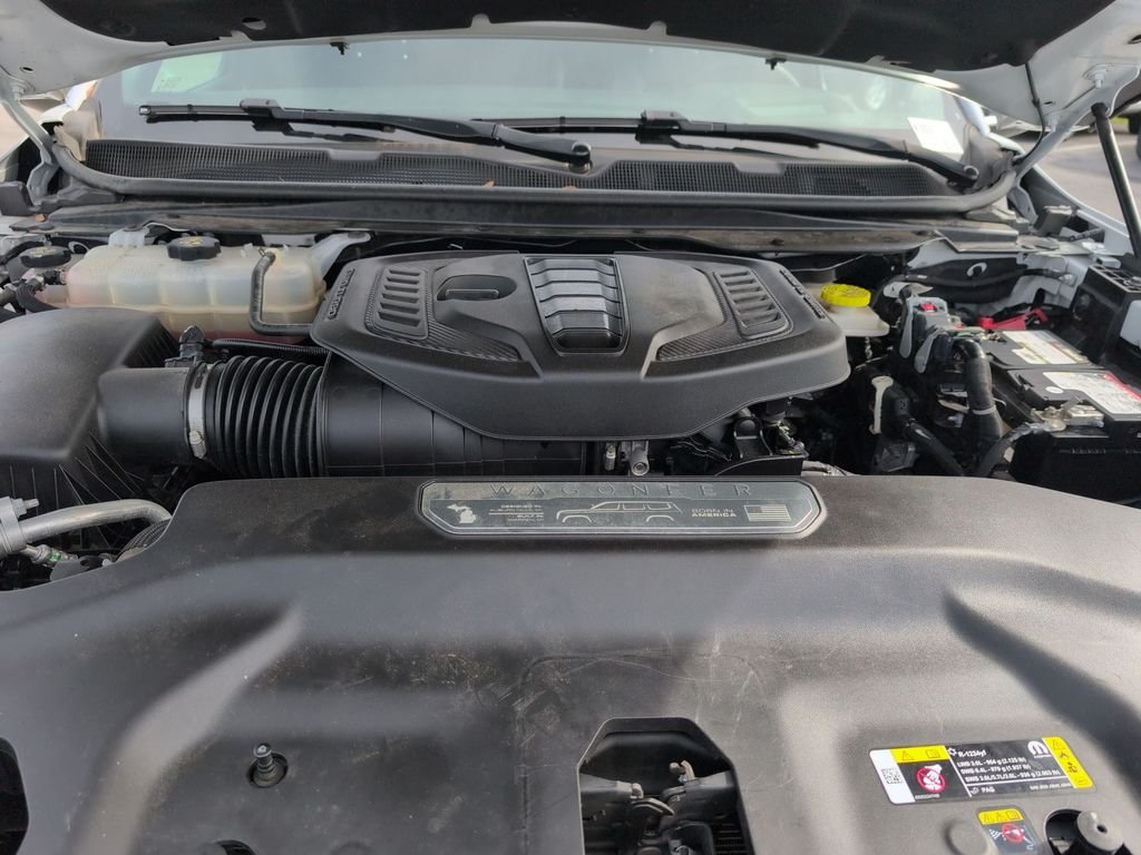 Used 2024 White Jeep Series III image 10