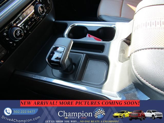 Certified Used 2025 Iridescent Pearl Tricoat Chevrolet High Country image 24