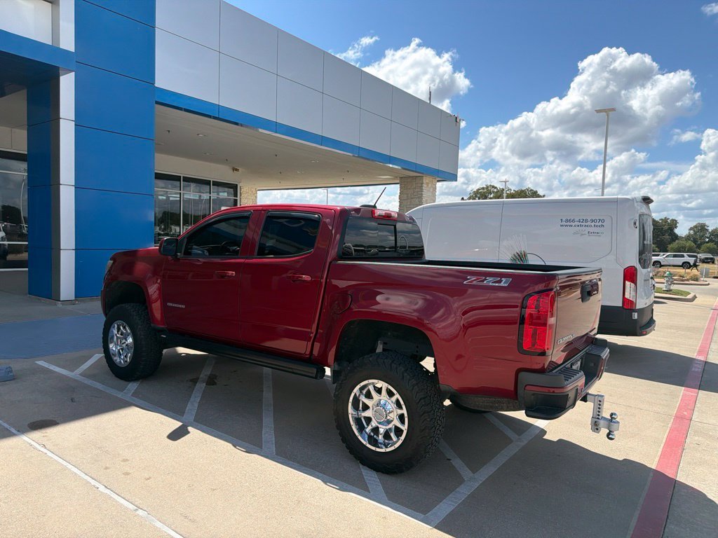 Used 2019 Red Chevrolet Z71 image 4