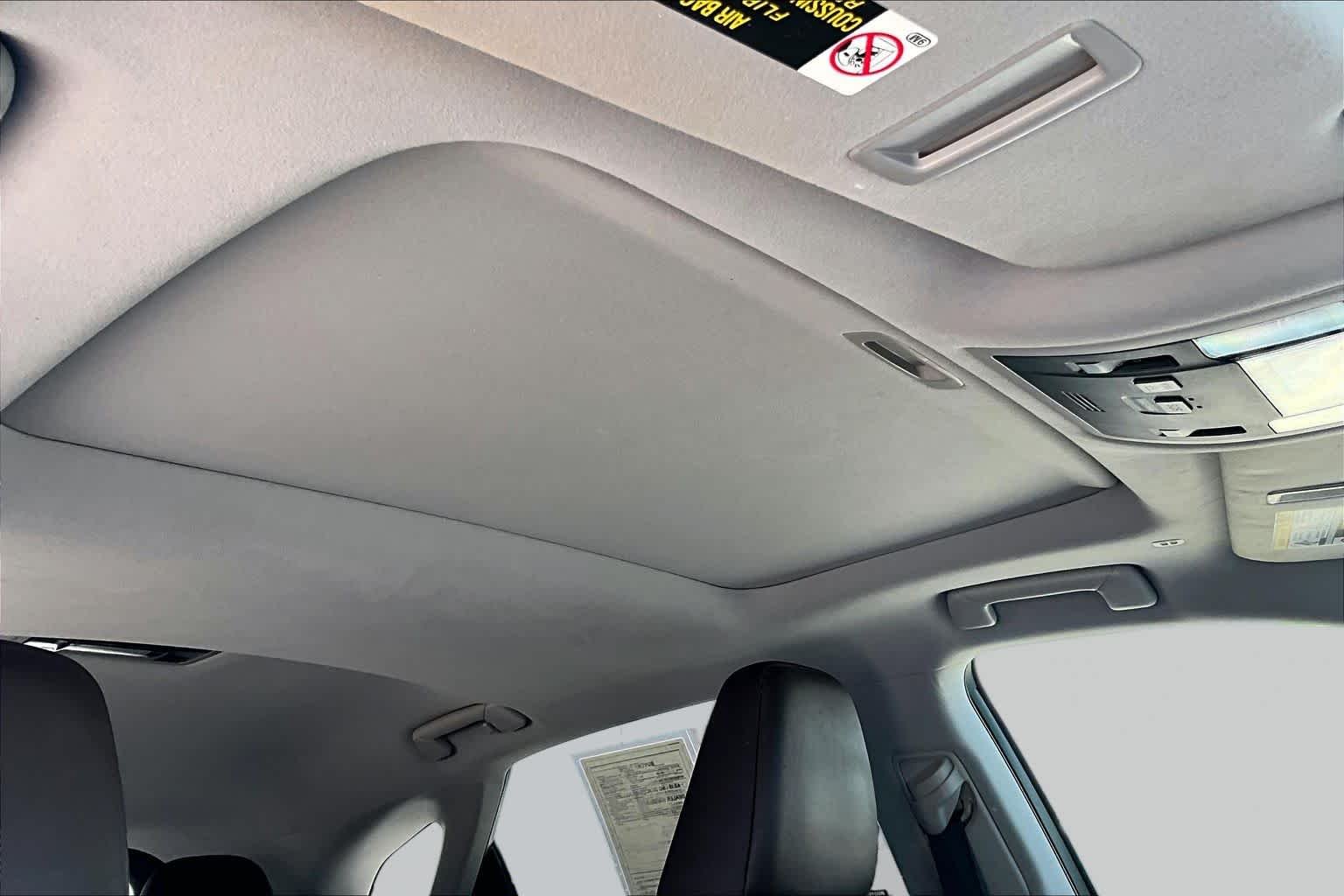 Used 2016 Silver Lining Metallic Lexus  image 13