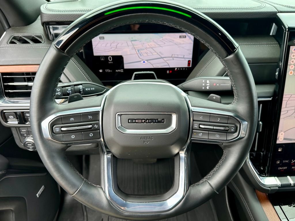 Used 2025 White GMC Denali image 36