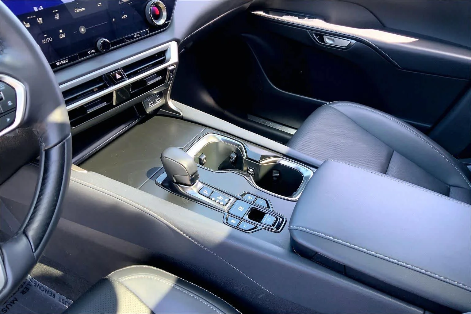 Certified Used 2025 EMINENT WHITE PEARL Lexus Premium image 17