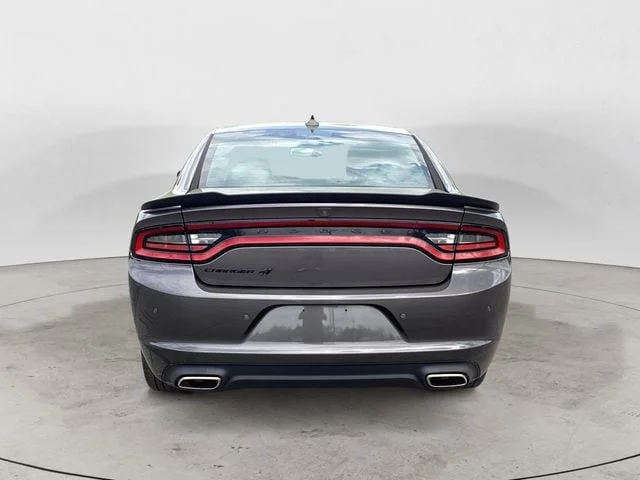 Used 2020 Granite Dodge SXT image 5