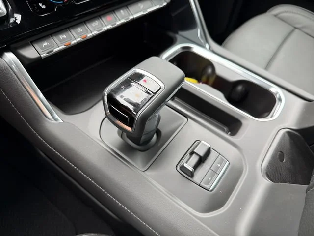 New 2026 Glacier White Tricoat GMC Denali image 15