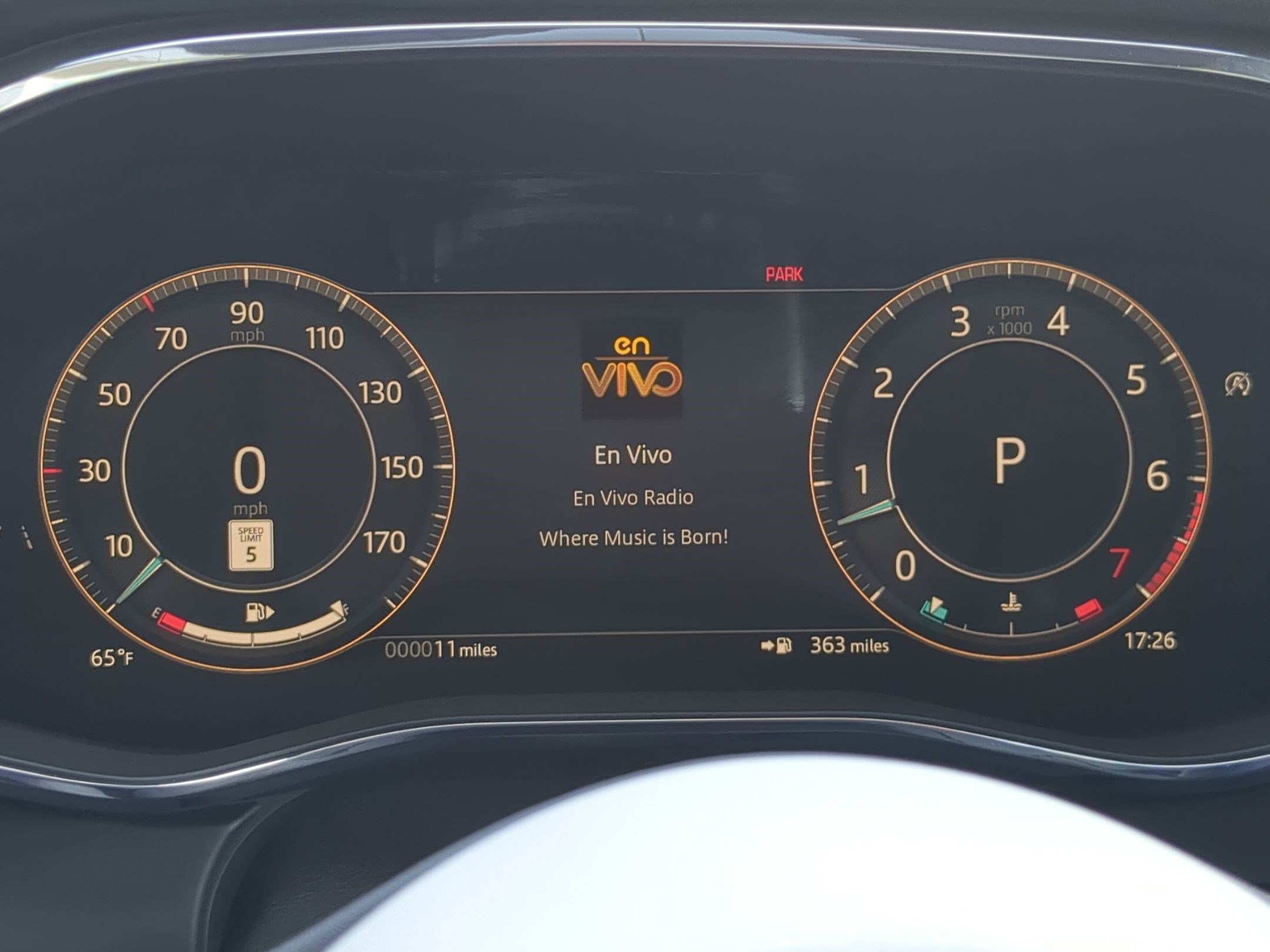 2026 Jaguar F-Pace R-Dynamic S - Photo 17