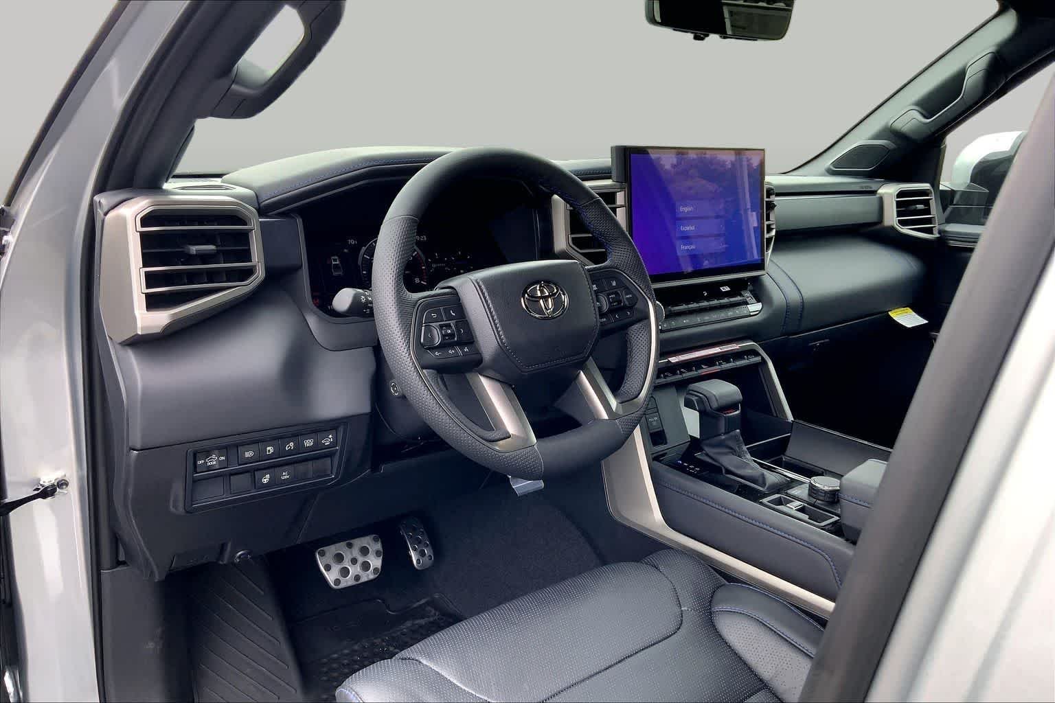 2026 Toyota Tundra Platinum - Photo 8