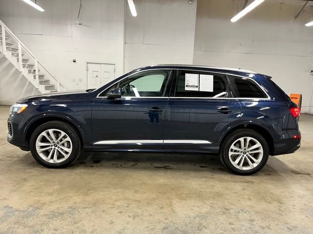 Used 2025  Audi 55 Premium Plus image 5