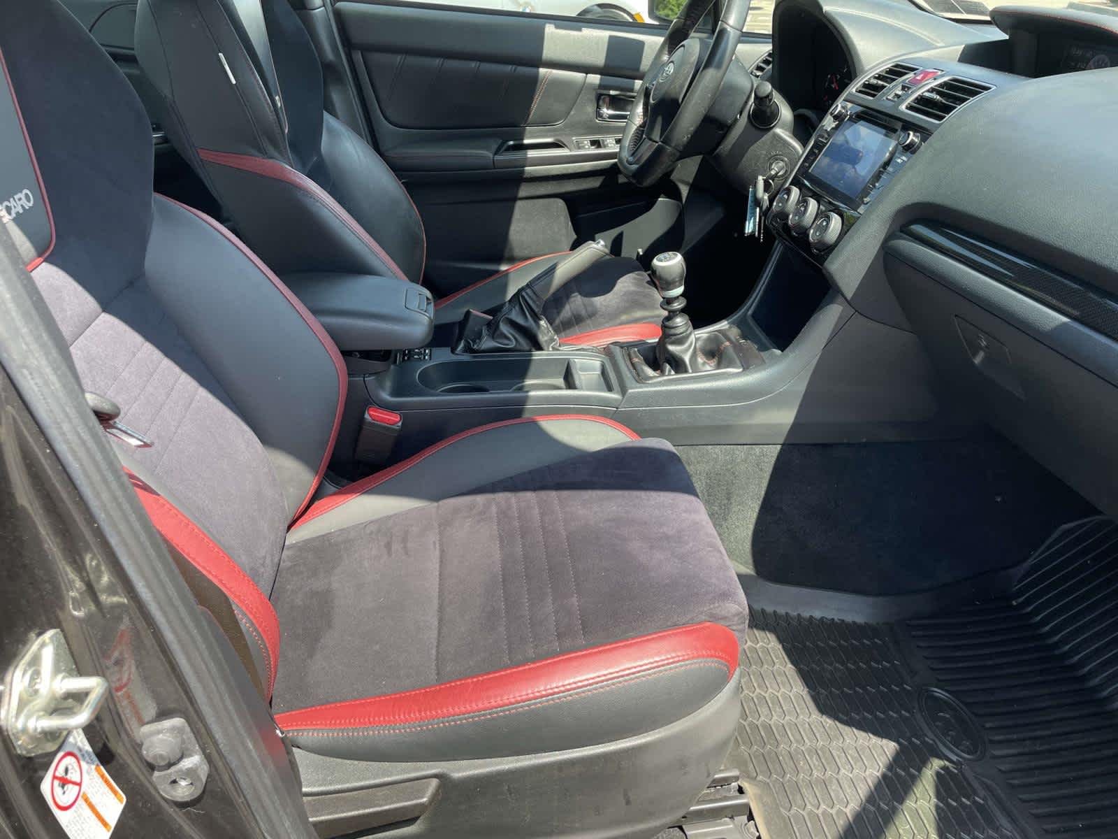 Used 2019 Dark Gray Metallic Subaru Premium image 21
