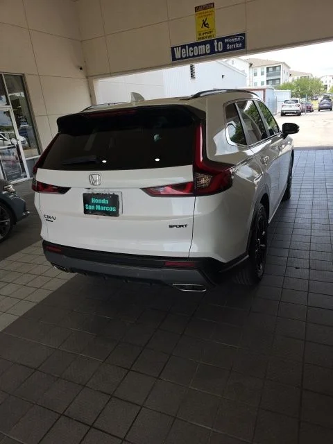 Certified Used 2023 Platinum White Pearl Honda Sport image 4