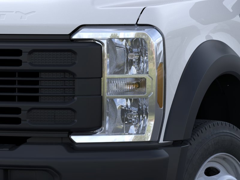 2025 Ford F-550 Super Duty Chassis Cab XL - Photo 18