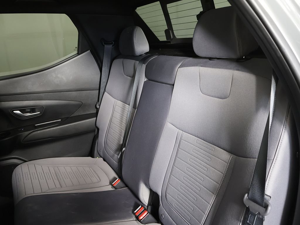 Used 2024 Gray Hyundai SEL image 31