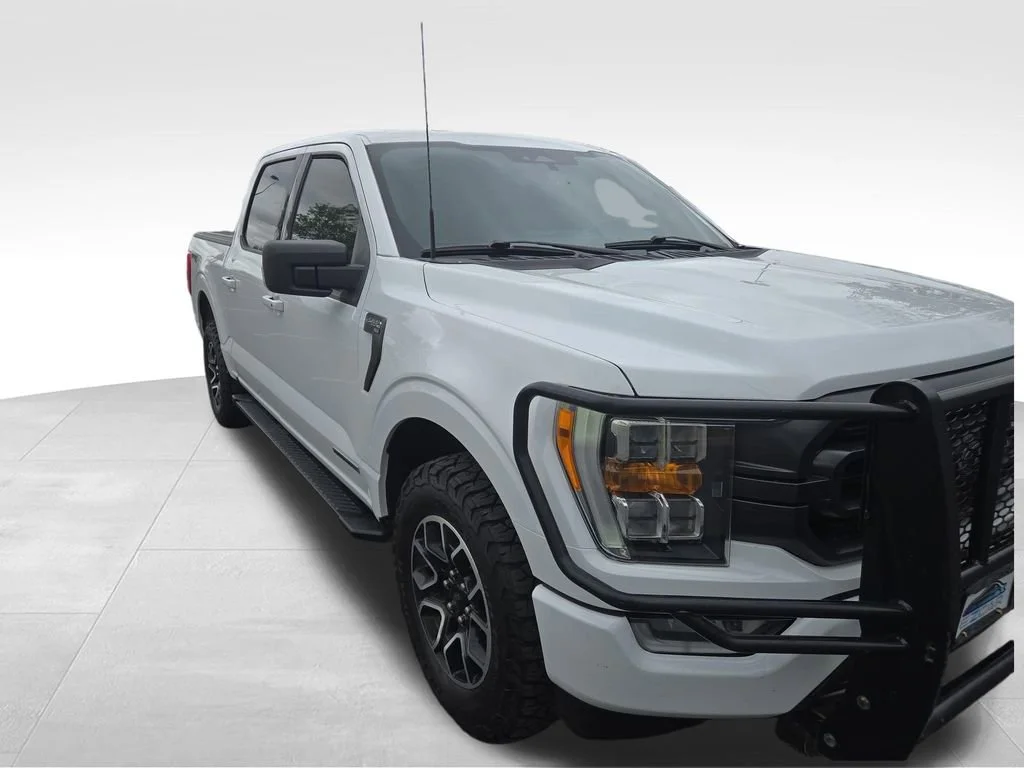 2023 Ford F-150 XLT 4x4 SuperCrew 5-1/2 Box's photo
