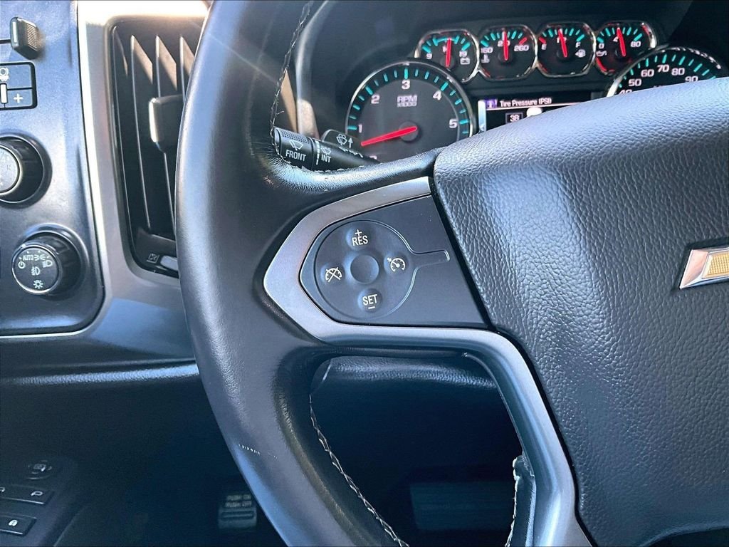 Used 2019 Blue Chevrolet LT image 22