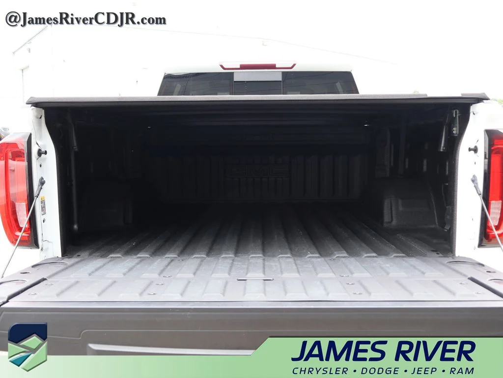 Used 2019 White GMC SLT image 14