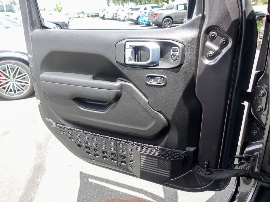 Used 2024 Gray Jeep Sport image 21