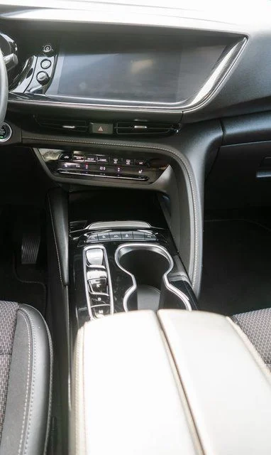 Used 2023 White Buick Preferred image 16